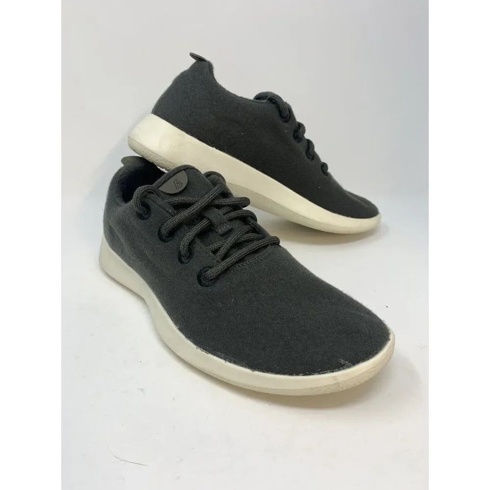 ALLBIRDS Dark Gray Merino Wool Runners in Jackalberry / Cream Sole US 9